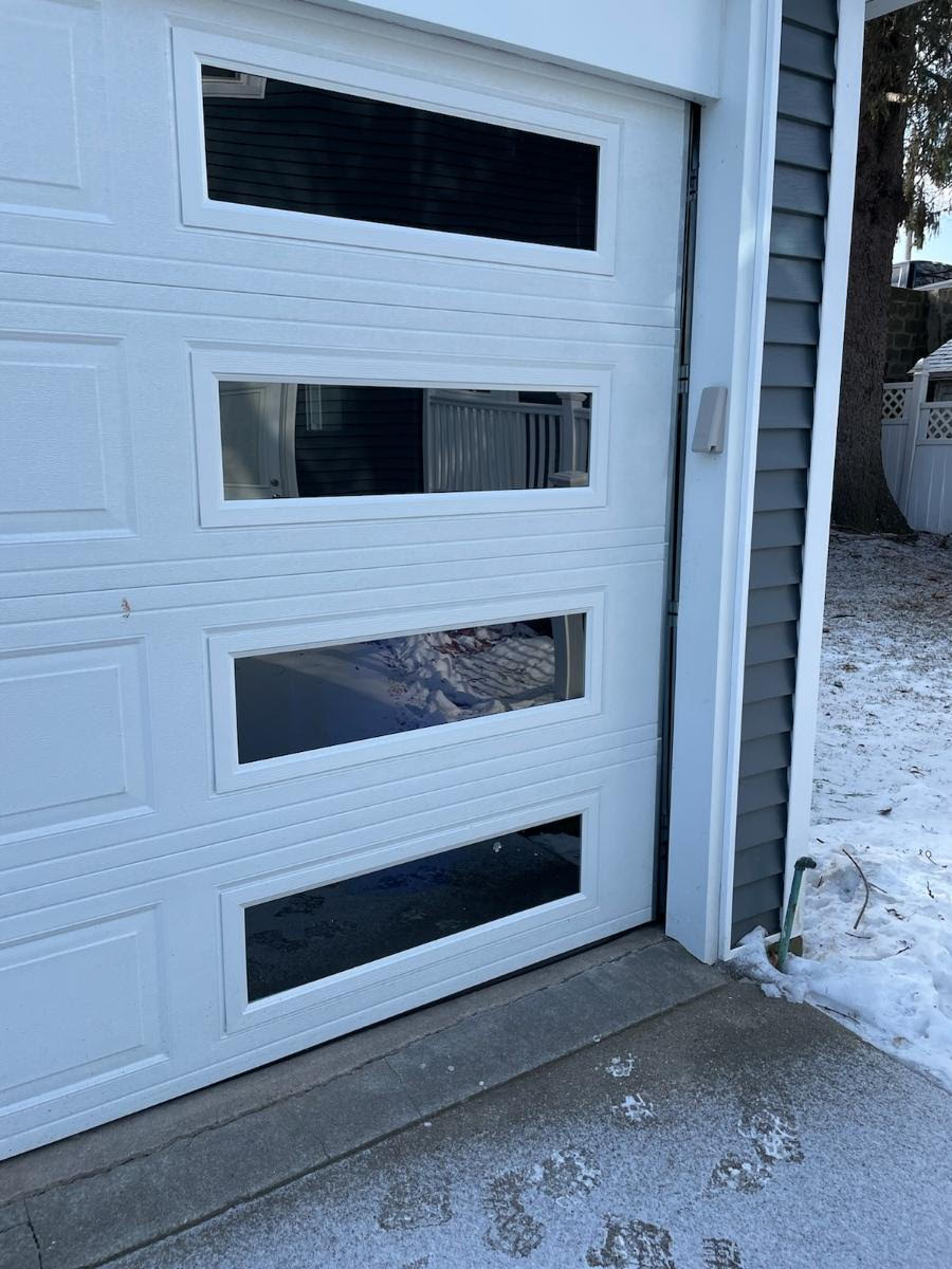 garage doors Springfield MA